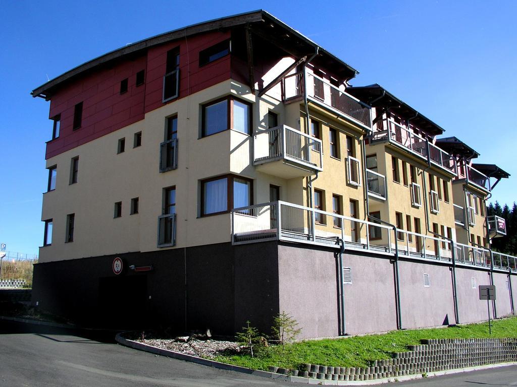 Apartman Klinovec 365 Loučná pod Klínovcem Bagian luar foto